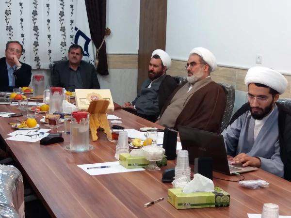 جلسه فعالیتها و چشم انداز پیش روی پژوهشکده تعلیم و تربیت اسلامی در قم