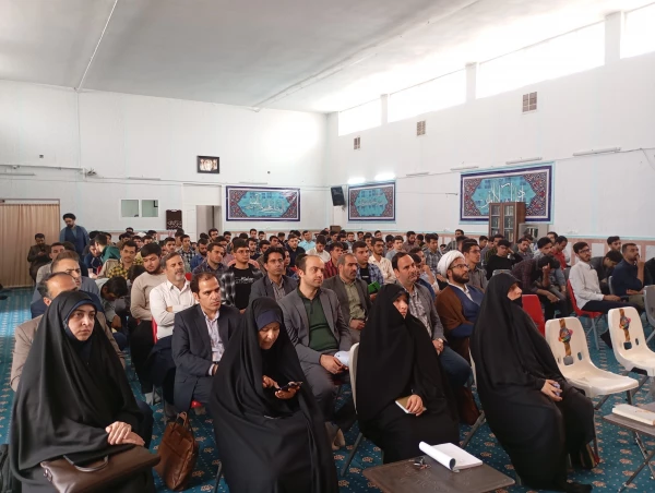 « مستند نگاری تجارب مدارس تحول خواه مدرسه ای برای آینده » 8