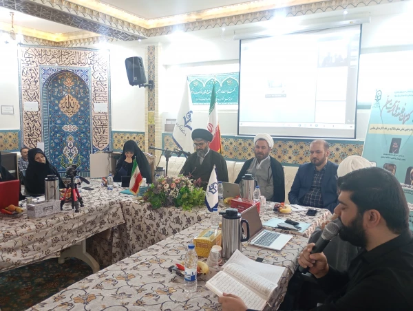 نشست های علمی با موضوع : ارزیابی الگوی چند وجهی نقش معلم با تاکید بر نقد انگاره های معلمی 4