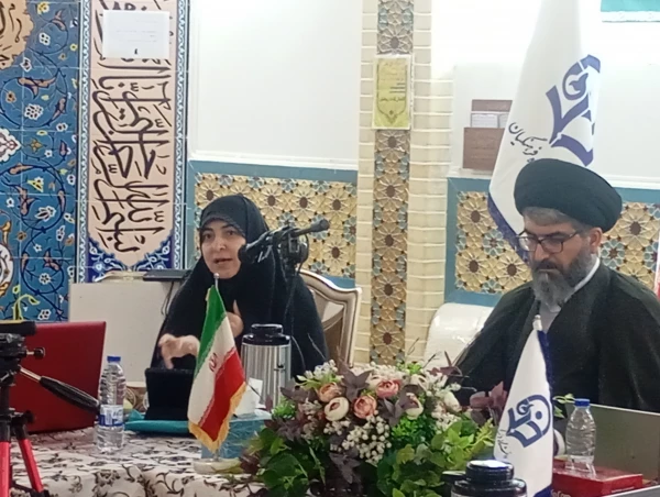 نشست های علمی با موضوع : ارزیابی الگوی چند وجهی نقش معلم با تاکید بر نقد انگاره های معلمی 10