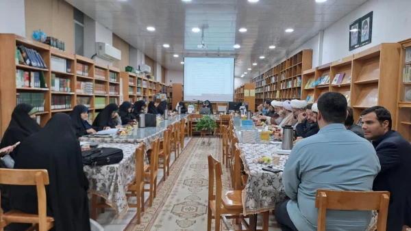 «پیش نشست"تربیت استعماری"همایش ملی ما و غرب درآراء و اندیشه  حضرت آیت الله العظمی خامنه ای مدظله العالی  » 2