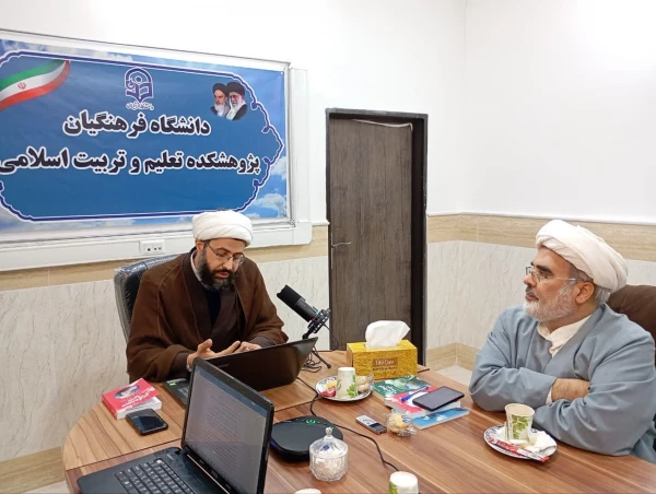  نقد و بررسی مجموعه کتاب های دریچه ای به حقیقت دنیا؛ «جلد دوم: صحنه گردان دنیا» 3